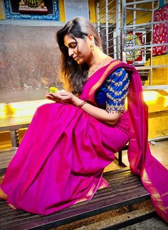 Nirusha - escort in Hyderabad Photo 2 of 3