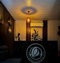 Nirwana Wellness Spa - masseuse in New Delhi