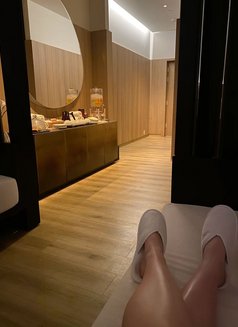 Nisa - puta in Riyadh Photo 1 of 3