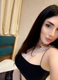 Nisa - escort in Riyadh Photo 2 of 3