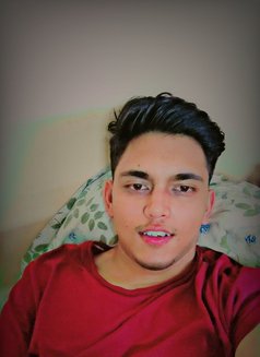 Nischal karki - Acompañantes masculino in Kathmandu Photo 2 of 3