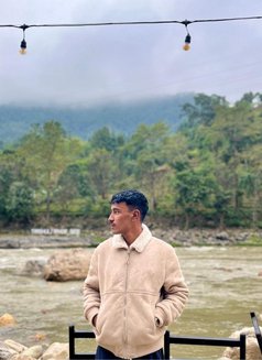 Nischal - Male escort in Kathmandu Photo 2 of 4