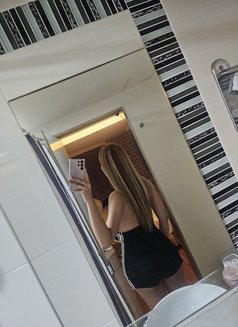 Nish just arrived taipei - escort in Taipei Photo 14 of 14