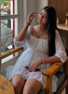 Nisha 100% Geniune Safe and Secure Servi - escort in Frankfurt Photo 2 of 4