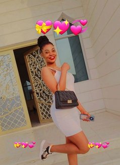 Nisha - puta in Pune Photo 1 of 6