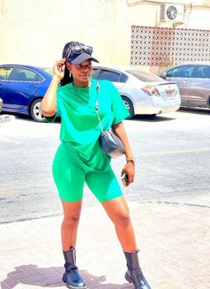 Nisha - puta in Pune Photo 3 of 6