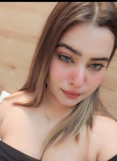 Nisha - puta in Hong Kong Photo 1 of 3