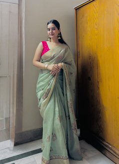 Nisha Available Today - escort in Kochi Photo 1 of 1