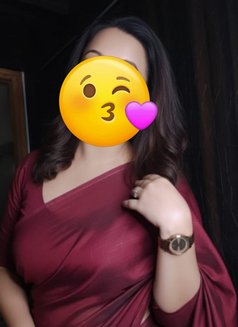 NISHA NEW TO HYDERABAD - puta in Hyderabad Photo 1 of 3