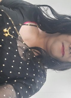 Nisha Bhabhi Cd - Transsexual escort in Bangalore Photo 11 of 12
