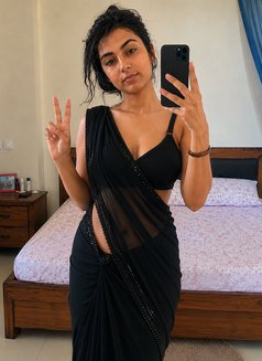 Nisha Cam and Real Meet - escort in Pune Photo 2 of 2