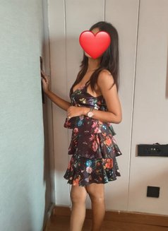 Nisha (Cam & Meet) - escort in New Delhi Photo 7 of 8