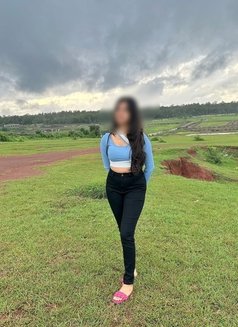 No broker ( cam&meet) indipendent - escort in Bangalore Photo 5 of 5