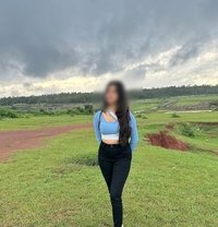 No broker ( cam&meet) indipendent - escort in Bangalore Photo 5 of 5