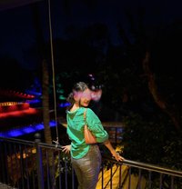 Nisha Cam Show and Real Meet - puta in Hyderabad Photo 1 of 3