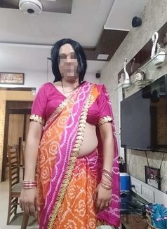 Nisha Cd - Transsexual escort in Mumbai Photo 9 of 14