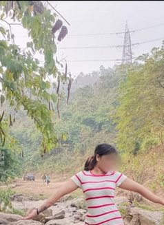 Nisha Chetry Real Meet Gf Exp - escort in Guwahati Photo 12 of 17