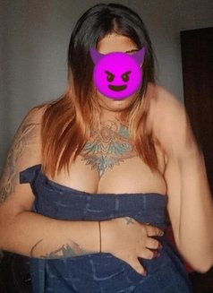 Nisha Chetry Real meet Gf Exp - puta in Guwahati Photo 2 of 26