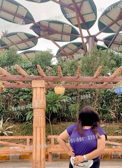 Nisha Chubby & Busty Lady - escort in New Delhi Photo 4 of 17