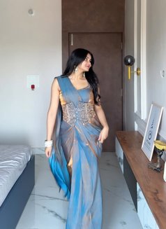 Nisha - escort in Kochi Photo 4 of 8