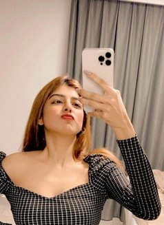 Nisha || Escort Karachi - escort in Karāchi Photo 1 of 6