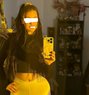Nisha Escort Service in Delhi - Agencia de putas in New Delhi Photo 1 of 1
