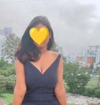 Nisha Escort Service - puta in Pune