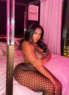 MISTRESS Horny Bitch - Intérprete de adultos in Jeddah Photo 3 of 3