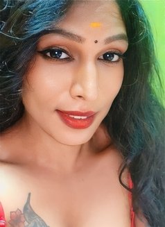 Nisha Hottie - Acompañantes transexual in Chennai Photo 4 of 8