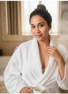 Nisha in Bangalore Genuine Only - escort in Bangalore Photo 1 of 4