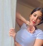 Nisha Independent Girl in Delhi - puta in New Delhi Photo 3 of 7