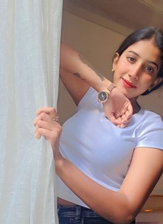 Nisha Independent Girl in Delhi - puta in New Delhi Photo 3 of 7