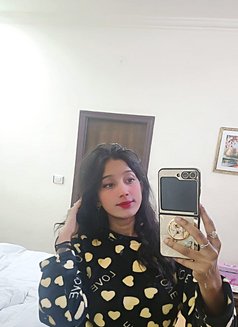 Nisha Independent Girl in Delhi - puta in New Delhi Photo 7 of 7
