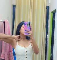 Nisha Independent Girl in Delhi - puta in New Delhi