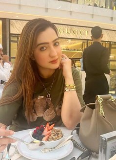 Nisha Independent - escort in Dubai Photo 1 of 4
