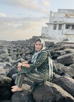 Nisha Independent - escort in Mumbai Photo 2 of 4