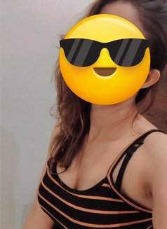 Nisha independent meeting and camsho - escort in Bangalore Photo 2 of 5