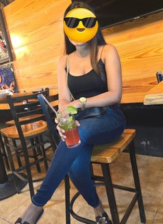 Nisha independent meeting and camsho - puta in Bangalore Photo 9 of 13