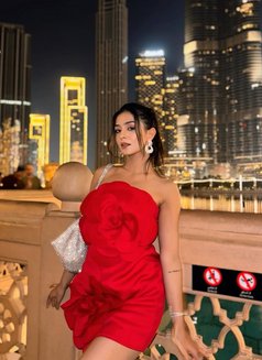 Nisha - puta in Abu Dhabi Photo 2 of 4