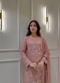 Nisha - escort in Ahmedabad Photo 2 of 4