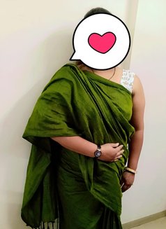 Nisha - escort in Ahmedabad Photo 4 of 4