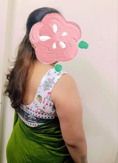 Nisha - escort in Ahmedabad Photo 2 of 4