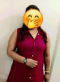 Nisha - escort in Ahmedabad Photo 2 of 4