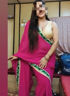 Cam only - escort in Chennai Photo 1 of 2