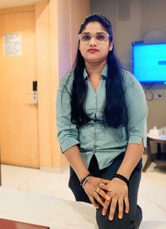 Nisha - escort in Benghazi Photo 2 of 2