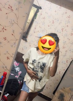 Nisha - escort in Candolim, Goa Photo 3 of 14
