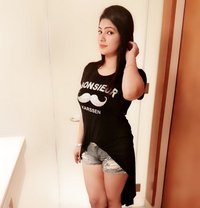 Nisha - puta in Al Juffair