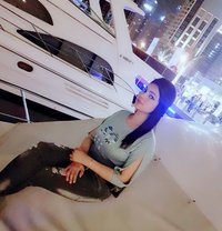 Nisha - puta in Al Juffair