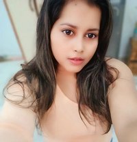 NISHA [( CAM & REAL SESSION )] - puta in Hyderabad