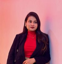 Nisha - escort in Kochi Photo 1 of 3